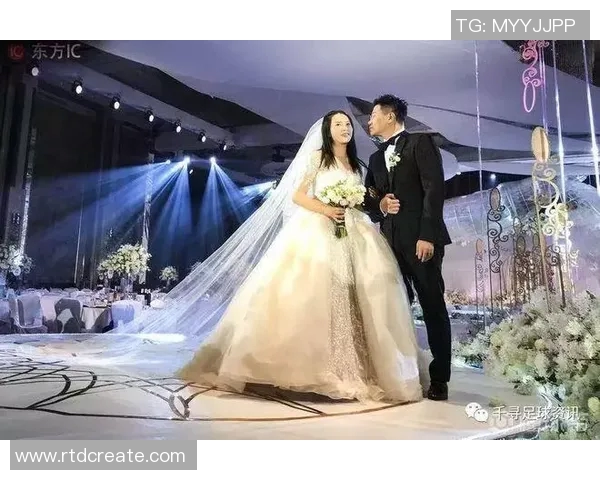 足球明星与杭州女友的浪漫故事揭示了爱情与事业的完美平衡