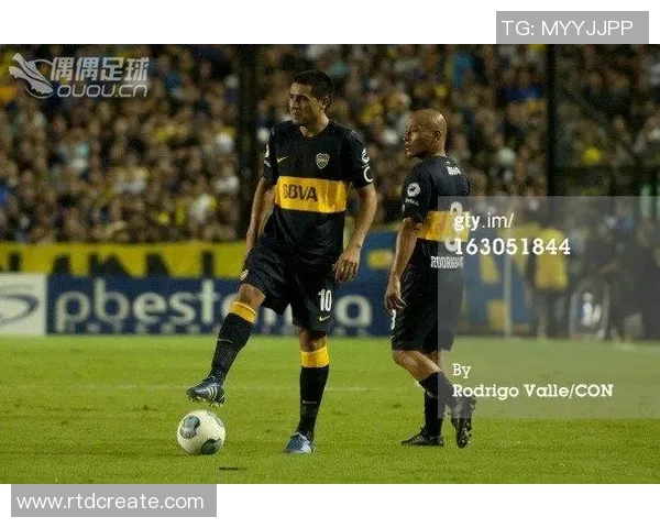 足球明星巴姆图文的传奇旅程与辉煌成就全景回顾