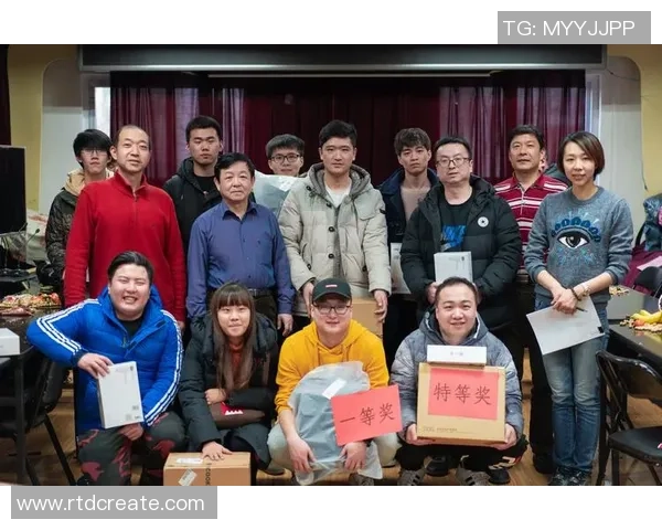 成都网球队携手奋进团队协作排名创新高展现团结力量